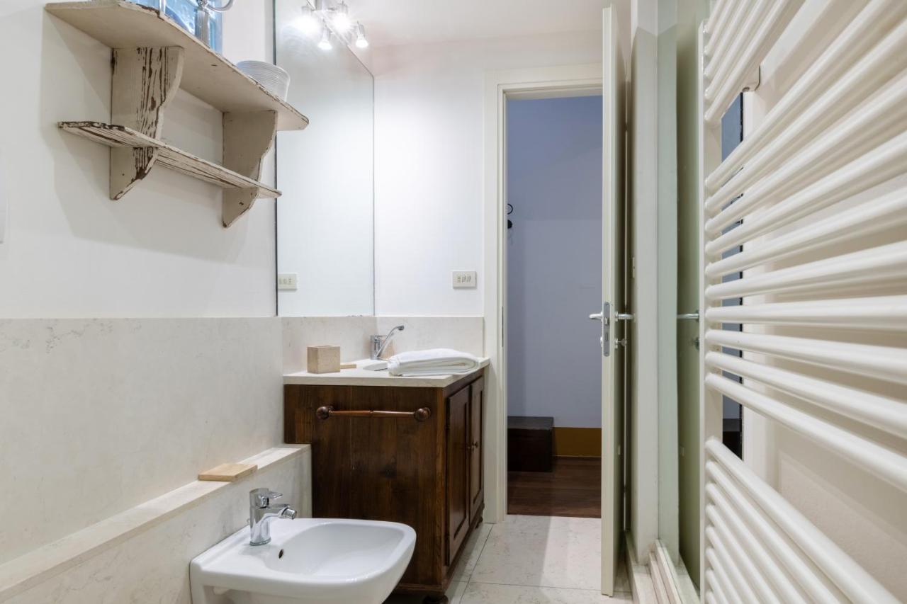 Exclusive Elegant Apartment In Pieno Centro! X4 Римини Экстерьер фото