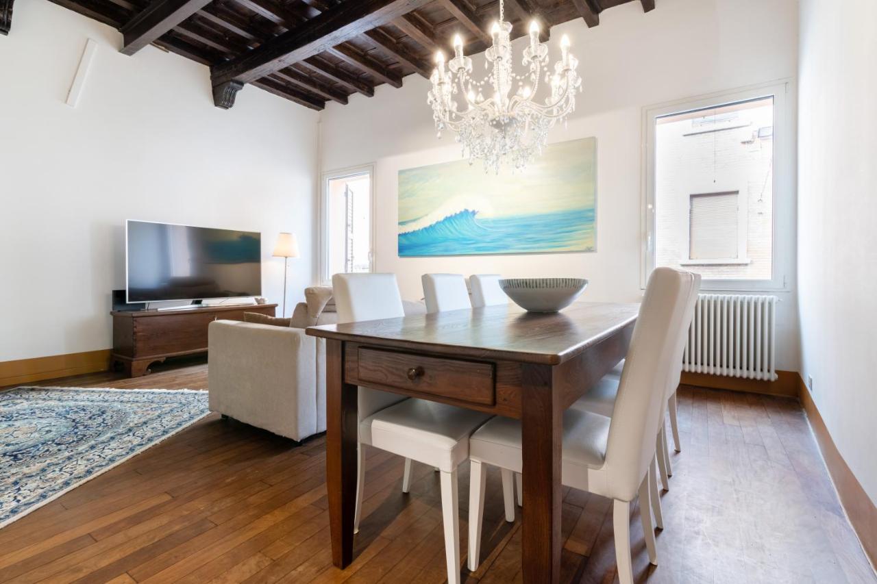 Exclusive Elegant Apartment In Pieno Centro! X4 Римини Экстерьер фото